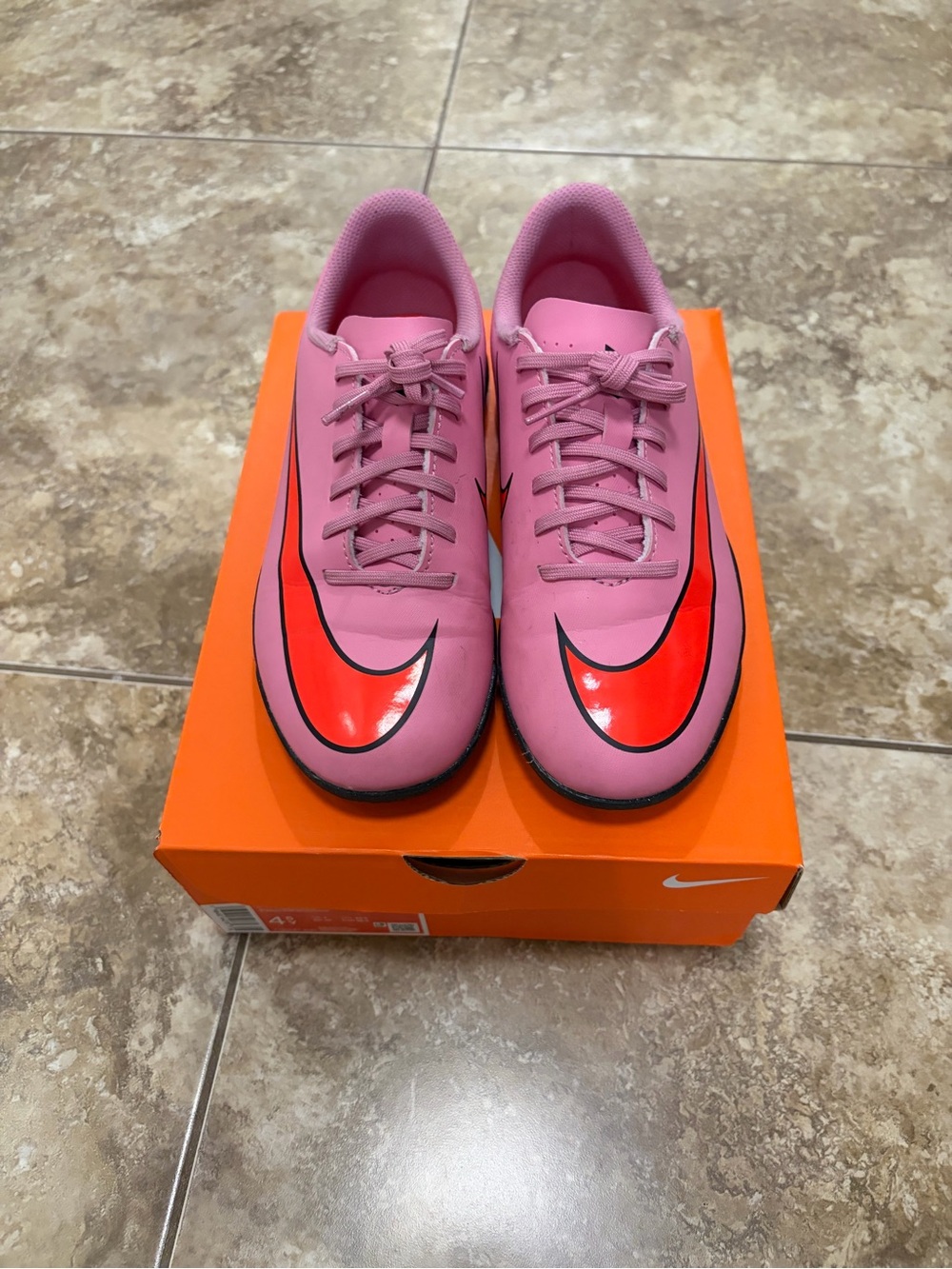 Nike Junior Vapor 16 Club Turf Cleats